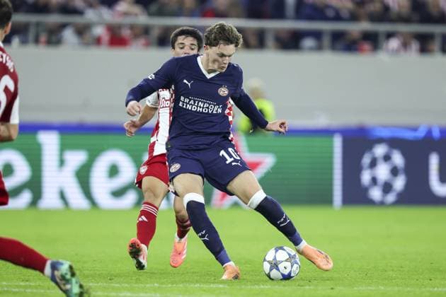 PIRAEUS , 04-11-2025 , Stadio Georgios Karaiskakis , season 2025 2026 , UEFA Champions League football League phase matchday 4 , match between Olympiacos and PSV , picture shows PSV player Paul Wanner Olympiacos - PSV  x31862365x Copyright: