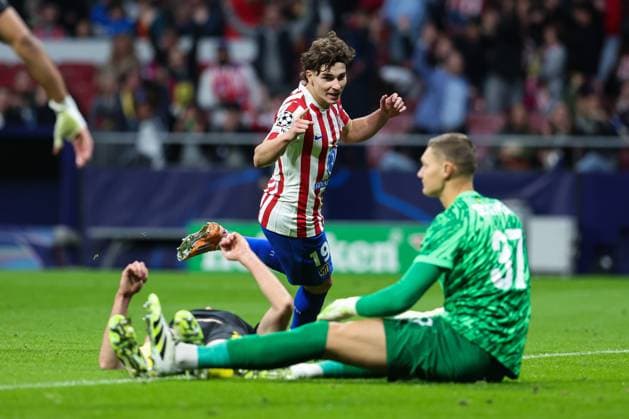 November 4, 2025, Madrid, Madrid, SPAIN: Julian Alvarez of Atletico de Madrid celebrates a goal during the UEFA Champions League 2025 26 League Phase MD4 match between Atletico de Madrid and R. Union Saint-Gilloise at Estadio Metropolitano on November 04, 2025 in Madrid, Spain. Madrid SPAIN - ZUMAa181 20251104_zaa_a181_211 Copyright: xIrinaxR.xHipolitox