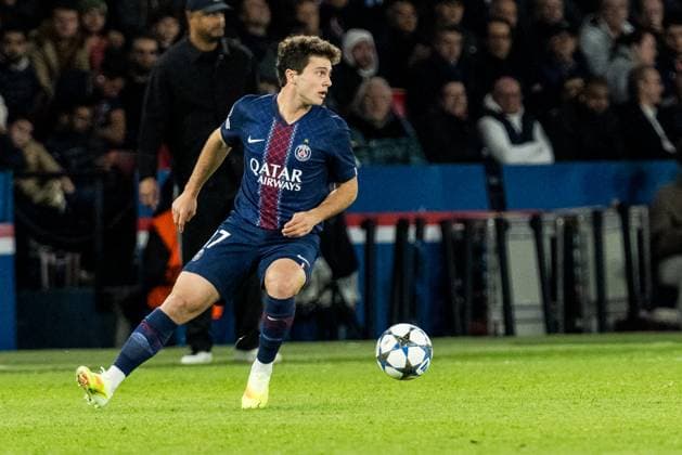 UEFA Champions League FC Paris Saint Germain FC Bayern Munich 04 11 2025 Joao Neves FC Paris Saint Germain, 87 on the ball PARIS, FRANCE 4 NOVEMBER UEFA Champions League matchday 4, FC Paris Saint Germain vs FC Bayern Munich, Parc des Princes on 04 11 2025 Copyright: xBEAUTIFULxSPORTS Wunderlx