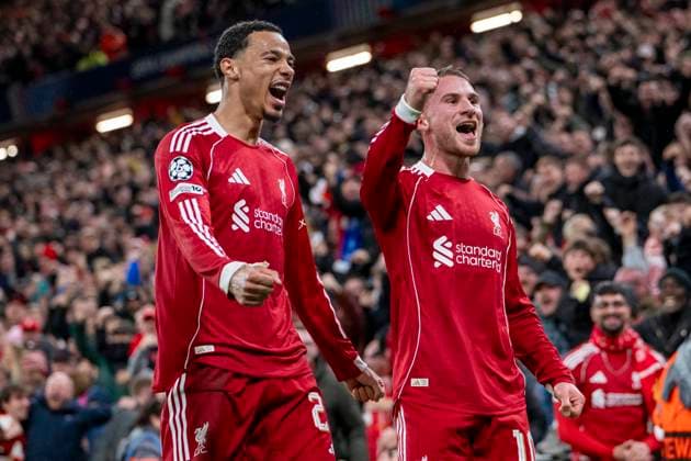 LIVERPOOL, ENGLAND - NOVEMBER 01: Alexis Mac Allister of Liverpool (R) celebrates with Hugo Ekitike of Liverpool (L) after scoring the team s first goal during the UEFA Champions League match between Liverpool and Real Madrid at Anfield on November 04, 2025 in Liverpool, England. (Photo by Will Palmer Agencia LOF SPP)UEFA Champions League Liverpool vs Real Madrid 900 Cordon Press  900 CordonxPress LOF - UEFA Champions League Liverpool vs Real Madrid