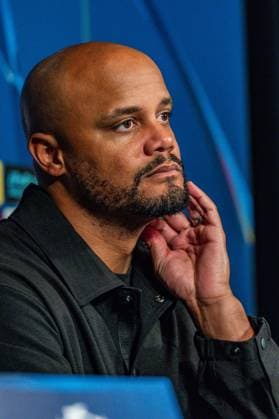 04 11 2025, Paris Saint Germain vs FC Bayern Munich, UEFA Champions League, 04 Matchday Press conference Vincent Kompany FC Bayern Muenchen,Coach Copyright: xBahhoxKarax