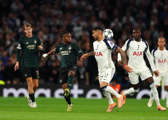 4th November 2025; Tottenham Hotspur Stadium, London, England; UEFA Champions League Football, Tottenham Hotspur versus FC Copenhagen; Youssoufa Moukoko of FC Copenhagen challenged by Cristian Romero of Tottenham Hotspur  JohnxPatrickxFletcher
