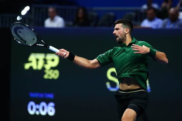 Hellenic Championship ATP, Tennis Herren 250 - Novak Djokovic in action against Alejandro Tabilo during the Hellenic Championship ATP 250 tennis match held in OAKA Stadium in Athens, Greece, 4 November 2025. IMAGO ONE INCH PRODUCTIONS ATHENS Greece Copyright: xONExINCHxPRODUCTIONSx 6718474