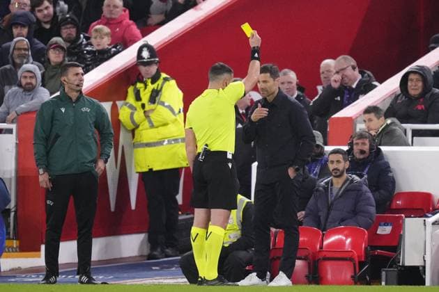 Liverpool FC v Real Madrid C.F. - UEFA Champions League LIVERPOOL, ENGLAND - NOVEMBER 4: Referee is shown a yellow card to Xabi Alonso head coach of Real Madrid during the UEFA Champions League 2025 26 League Phase MD4 match between Liverpool FC and Real Madrid C.F. at Anfield on November 4, 2025 in Liverpool, United Kingdom. Jose Hernandez Anadolu Liverpool United Kingdom. Editorial use only. Please get in touch for any other usage.  Copyright: x2025xAnadoluxJosexHernandezx