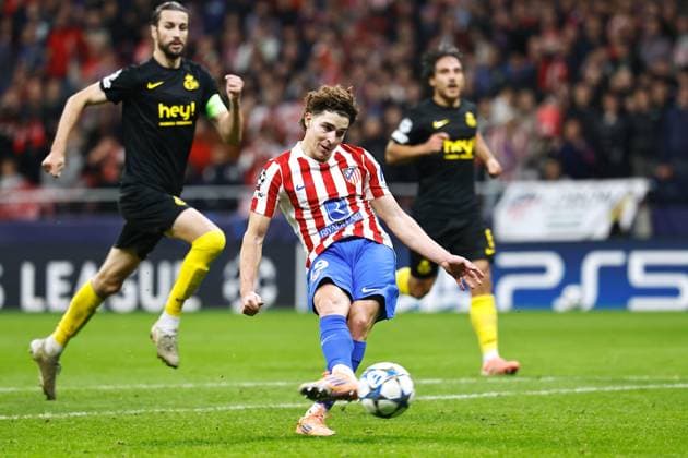 Julian Alvarez (Atletico), NOVEMBER 4, 2025 - Football Soccer : UEFA Champions League league phase match day 4 between Club Atletico de Madrid - Royal Union Saint-Gilloise at the Estadio Metropolitano in Madrid, Spain. Noxthirdxpartyxsales  aflo_309368756