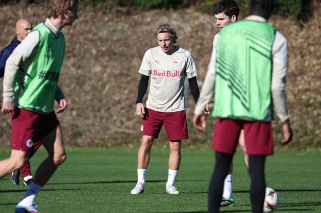 SOCCER - UEFA EL, RBS vs Deventer SALZBURG,AUSTRIA,05.NOV.25 - SOCCER - UEFA Europa League, Red Bull Salzburg vs Go Ahead Eagles Deventer, preview, training RBS. Image shows Mads Bidstrup (RBS).  GEPAxpictures xDavidxGeieregger