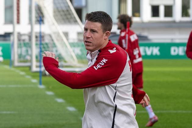 05 11 2025, Soccer 1 Bundesliga, Season 2025 2026, public training, 1 FC Koeln at the training ground at Geissbockheim in Koeln Dominique Heintz 1 FC Koeln, 03 at athletics training Photo Kirchner Media TH Copyright: xKirchner-Media THx