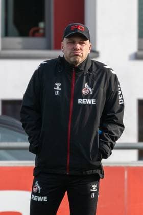 05 11 2025, Soccer 1 Bundesliga, Season 2025 2026, public training, 1 FC Koeln at the training ground at Geissbockheim in Koeln Lukas Kwasniok 1 FC Koeln, coach before the start of training Photo Kirchner Media TH Copyright: xKirchner-Media THx