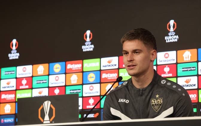 Stuttgart , Football press conference PK VfB Stuttgart , Ramon Hendriks
