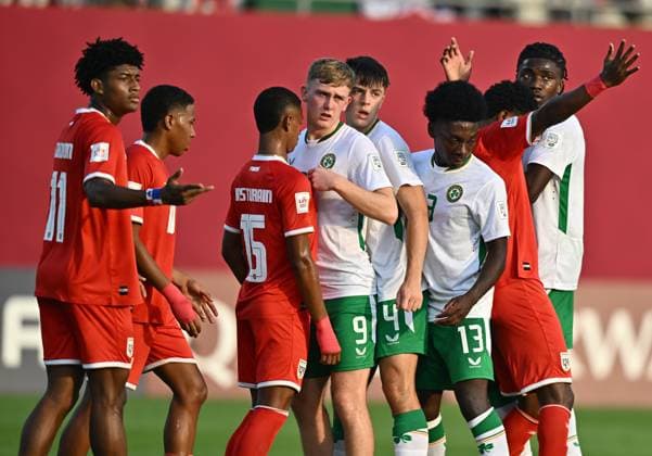Panama v Republic of Ireland : Group J - FIFA U-17 World Cup Qatar 2025 Players of Republic of Ireland and Panama during the FIFA U-17 World Cup Qatar 2025 Group J match between Panama and Republic of Ireland in Doha, Qatar, on November 5, 2025. DOHA Qatar Copyright: xNOUSHADx