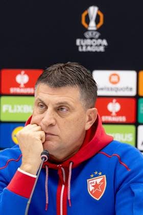 BELGRADE - EUROPA LEAGUE - BELGRADE -LOSC - CONFERENCE DE PRESSE PHOTOPQR VOIX DU NORD PASCAL BONNIERE ; 05 11 2025 ; BELGRADE 05.11.2025 europa League , conference de presse de l equipe de Belgrade avant le match contre le LOSC. Vladan Milojeviic coach Photo Pascal Bonniere La voix Du Nord press conference, PK, Pressekonferenz europa League in BELGRADE on November 5, 2025 HAUTS DE FRANCE France  Copyright: xPHOTOPQR VOIXxDUxNORD MAXPPPxPASCALxBONNIEREx 20251105VDN7564 20251105VDN7564