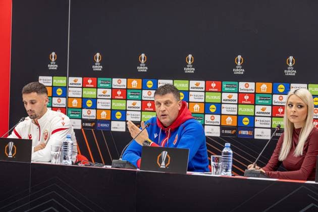 BELGRADE - EUROPA LEAGUE - BELGRADE -LOSC - CONFERENCE DE PRESSE PHOTOPQR VOIX DU NORD PASCAL BONNIERE ; 05 11 2025 ; BELGRADE 05.11.2025 europa League , conference de presse de l equipe de Belgrade avant le match contre le LOSC. Rade KRUNIC et Vladan Milojeviic coach . Photo Pascal Bonniere La voix Du Nord press conference, PK, Pressekonferenz europa League in BELGRADE on November 5, 2025 HAUTS DE FRANCE France  Copyright: xPHOTOPQR VOIXxDUxNORD MAXPPPxPASCALxBONNIEREx 20251105VDN7612 20251105VDN7612