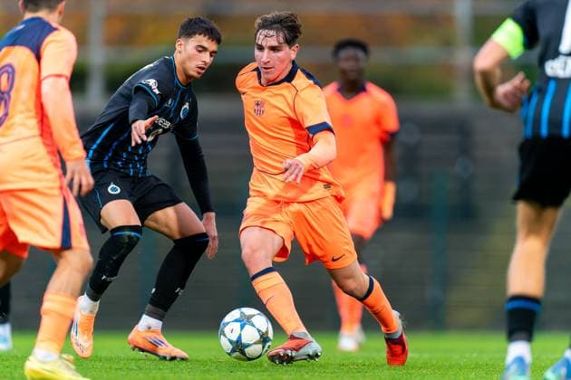 2025-11-05 Club Brugge KV v FC Barcelona, Barca - UEFA Youth League 2025 26 ROESELARE, BELGIUM - NOVEMBER 5: Naim Amengai of Club Brugge battles for the ball with Pedro Rodriguez of FC Barcelona during the UEFA Youth League 2025 26 match between Club Brugge KV and FC Barcelona at The NEST on November 5, 2025 in Roeselare, Belgium. Roeselare The NEST Belgium Content not available for redistribution in The Netherlands directly or indirectly through any third parties. Copyright: xJorisxVerwijstx