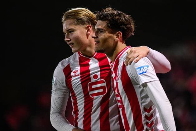 COLOGNE, GERMANY - 5 NOVEMBER, 2025: Fynn Schenten, Alessandro Puzzo, goal - The football match of UEFA Youth League 1.FC Koeln vs Racing FC Union at Franz Kremer Stadium.  Copyright: xVITALIIxKLIUIEVx