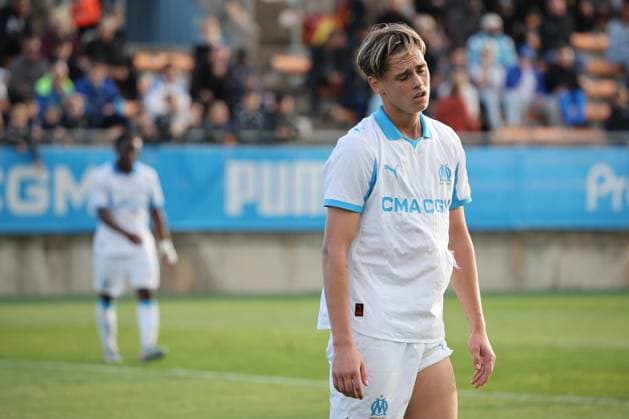 Youth League : OM contre Atalanta au stade Francis-Turcan à Martigues PHOTOPQR LA PROVENCE LAURENSON Philippe ; Martigues ; 05 11 2025 ; Youth League : OM contre Atalanta au stade Francis-Turcan à Martigues Martigues Bouches-du-Rhône France  Copyright: xPHOTOPQR LAxPROVENCE MAXPPPxLAURENSONxPhilippex 20251105PVL8283 20251105PVL8283