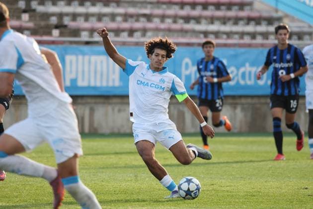 Youth League : OM contre Atalanta au stade Francis-Turcan à Martigues PHOTOPQR LA PROVENCE LAURENSON Philippe ; Martigues ; 05 11 2025 ; Youth League : OM contre Atalanta au stade Francis-Turcan à Martigues Martigues Bouches-du-Rhône France  Copyright: xPHOTOPQR LAxPROVENCE MAXPPPxLAURENSONxPhilippex 20251105PVL8285 20251105PVL8285