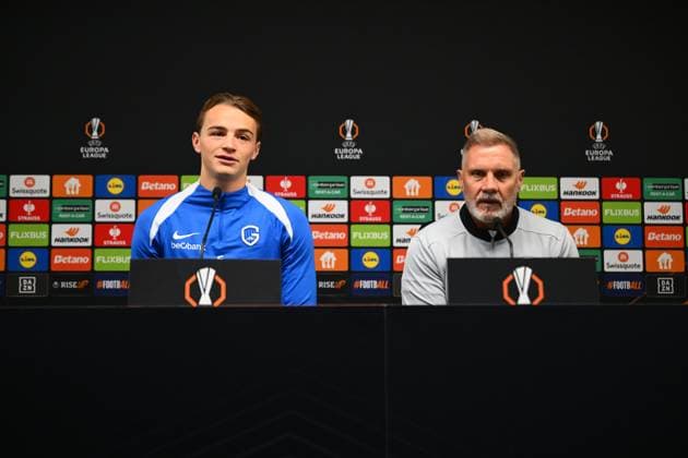 SC Braga v KRC Genk - UEFA Europa League Media Activities 05 11 2025 BRAGA, PORTUGAL - NOVEMBER 05 : Fink Thorsten head coach of KRC Genk and Smets Matte defender of KRC Genk talking to the press during a press conference, PK, Pressekonferenz ahead of the UEFA Europa League 2025 26 League Phase MD4 match between SC Braga and KRC Genk on November 5, 2025 in Braga, Portugal, 05 11 2025 Braga Portugal  Copyright: xVincentxKalutx