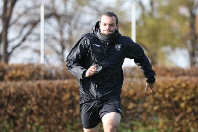 05 November 2025, Football, Training FC Schweinfurt 05, Third League, 3 League, Men Manuel Wintzheimer FC Schweinfurt 05, 25 at training, single photo Schweinfurt training ground Sachs Stadium Bavaria Lower Franconia Germany