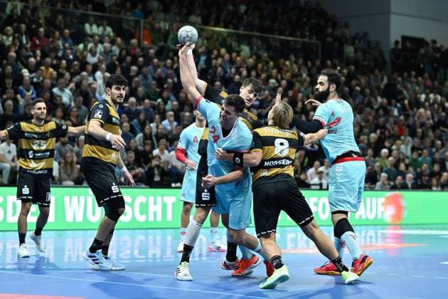 Alexandere Cavalcanti MT Melsungen , 24 HC Elbflorenz 2006 vs MT Melsungen, DHB Cup Men, Season 2025 2026, 05 11 2025 HC Elbflorenz 2006 vs MT Melsungen, DHB Cup Men, Season 2025 2026, 05 11 2025 Dresden Copyright: xEibner-Pressefoto xHoepnerx EP_PHR