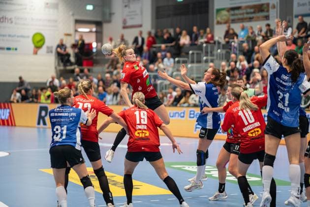 HSG Blomberg Lippe GER vs SV Union Halle Neustadt GER , Handball, DHB Pokal Women, Quarterfinals, 05 11 2025, Season 2025 2026, Blomberg Cara Reuthal SV Union Halle Neustadt, 26 in goal Blomberg Sporthalle an der Ulmenallee Germany