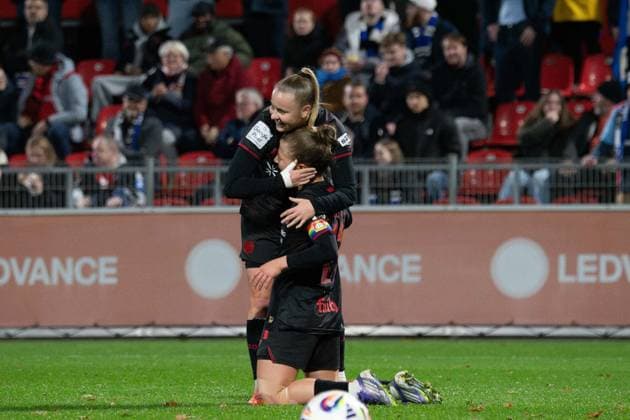 Vanessa Fudalla (21 Bayer 04 Leverkusen) and Kristin Kögel (11 Bayer 04 Leverkusen) celebrate the goal during the Google Pixel Frauen-Bundesliga between Bayer 04 Leverkusen and Hamburger SV at Ulrich-Haberland-Stadion in Leverkusen, Germany. Copyright: xQianruxZhang SPPx Sportspressphoto_SPR57157
