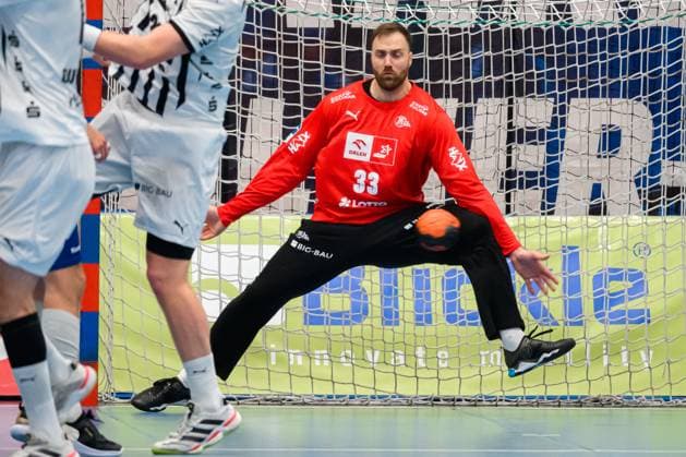 Balingen DHB Cup Round of 16 HBW Balingen THW Kiel Goalkeeper Andreas Wolff THW Kiel Balingen Baden Württemberg Germany