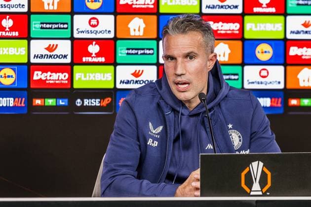 STUTTGART , 05-11-2025 , MHP Arena , season 2025 2026 , Europa League , football , pressconference , picture shows Feyenoord coach Robin van Persie. press conference, PK, Pressekonferenz Feyenoord Stuttgart  x31875799x Copyright: