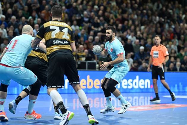 Mohamed Amine Darmoul MT Melsungen , 71 HC Elbflorenz 2006 vs MT Melsungen, DHB Cup Men, Season 2025 2026, 05 11 2025 HC Elbflorenz 2006 vs MT Melsungen, DHB Cup Men, Season 2025 2026, 05 11 2025 Dresden Copyright: xEibner-Pressefoto xHoepnerx EP_PHR