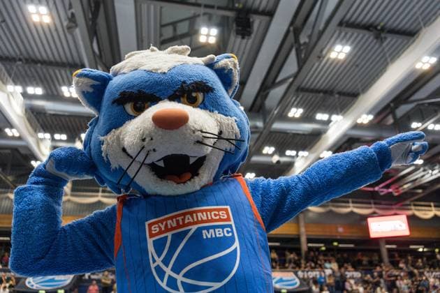 GER, European North Basketball League, ENBL, 2025 2026, Syntainics MBC Valmiera Glass VIA 05 11 2025, Stadthalle, Weißenfels, GER, European North Basketball League, ENBL, 2025 2026, Syntainics MBC Valmiera Glass VIA Wolf, Mascot of Syntainics MBC Â Photo Alexander Trienitz Weißenfels Stadthalle Sachsen Anhalt Germany