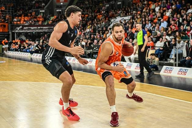 6 Matchday BKT Euro Cup Ratiopharm Ulm v London Lions, Ratiopharm Arena Ulm 07 11 2025 Christopher Ledlum Ratiopharm Ulm, 4 Ulm 07 11 2025 6 Matchday BKT Euro Cup, Ratiopharm Ulm v London Lions, Ratiopharm Arena Ulm Copyright: xBEAUTIFULxSPORTS Märklx