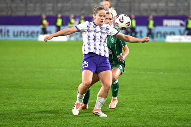 Paulina Ruth Eugenie Platner Google Pixel Womens Bundesliga SGS Essen Werder Bremen 05 11 2025 Paulina Ruth Eugenie Platner SGS Essen Google Pixel Womens Bundesliga, 09 Matchday, SGS Essen vs Werder Bremen on November 05, 2025 at Stadion an der Hafenstraße, Essen