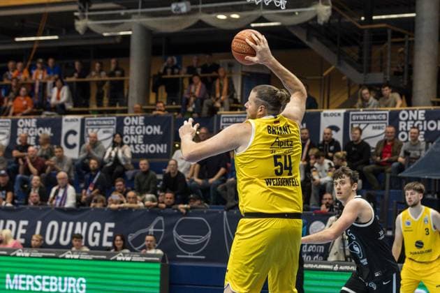 GER, European North Basketball League, ENBL, 2025 2026, Syntainics MBC Valmiera Glass VIA 05 11 2025, Stadthalle, Weißenfels, GER, European North Basketball League, ENBL, 2025 2026, Syntainics MBC Valmiera Glass VIA John Bryant Syntainics MBC, 54 Â Photo Alexander Trienitz Weißenfels Stadthalle Sachsen Anhalt Germany