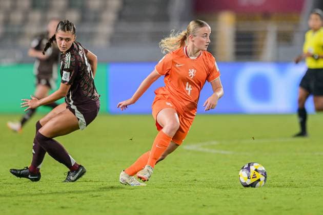 4 Thomassen M. A. A. (Defender) of Netherlands U-17 is in action during the FIFA U-17 Women s World Cup Morocco 2025 Semifinal match between Netherlands and Mexico in Rabat, Morocco, on November 5, 2025, at the Olympic Stadium  Copyright: xAndreaxAmato IPAxSportx xipa-agency.netx xx IPA_67574647 IPA_Agency_IPA67574647