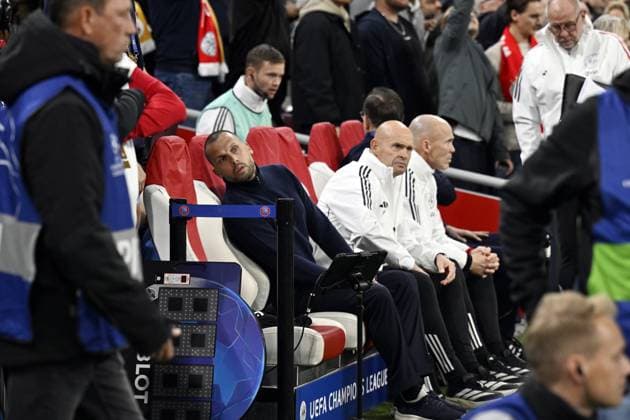 AMSTERDAM (l-r) AFC Ajax coach John Heitinga, AFC Ajax assistant coach Marcel Keizer during the UEFA Champions League match between AFC Ajax and Galatasaray SK at the Johan Cruijff ArenA on November 5, 2025, in Amsterdam, Netherlands. ANP OLAF KRAAK UEFA Champions League Matchday 4 2025-2026 xVIxANPxSportx xxANPxIVx 541331693 originalFilename: 541331693.jpg