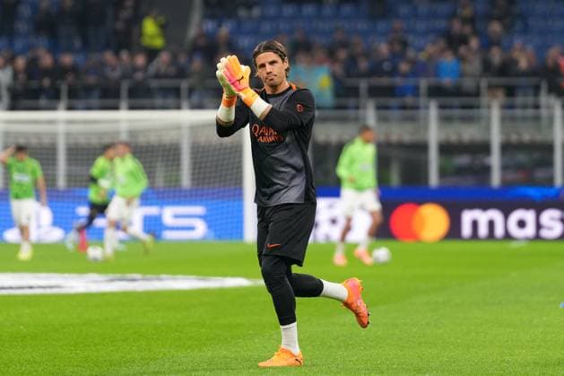 Yann Sommer FC Inter Milan, F C Internazionale Milano, 01 , Italy, Football, UEFA Champions League, Matchday 4, League Phase, 2025 2026, Inter Milan vs FC Kairat Almaty, 05 11 2025, Giuseppe Meazza Stadium, San Siro, Milan, Italy Milan Giuseppe Meazza Stadium, San Sir Lombardy Italy Copyright: xArnexAmbergx