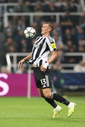 Newcastle United v Athletic Bilbao Champions League 05 11 2025. Goal Dan Burn of Newcastle Untied scores a goal 1-0 during the Champions League match between Newcastle United and Athletic Bilbao at St. James s Park, Newcastle, England on 5 November 2025. Newcastle St. James s Park Tyne and Wear England Editorial use only , Copyright: xRyanxBrownex PSI-23167-0052