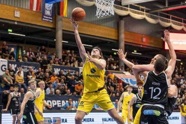 GER, European North Basketball League, ENBL, 2025 2026, Syntainics MBC Valmiera Glass VIA 05 11 2025, Stadthalle, Weißenfels, GER, European North Basketball League, ENBL, 2025 2026, Syntainics MBC Valmiera Glass VIA Spencer Reaves Syntainics MBC, 31 Â Photo Alexander Trienitz Weißenfels Stadthalle Sachsen Anhalt Germany