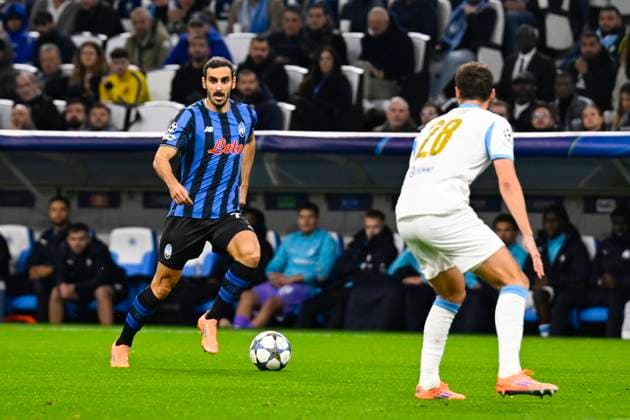 FOOTBALL : Olympique de Marseille VS Atalanta Bergame - UEFA Champions League - 05 11 2025 Davide Zappacosta (Atalanta BC) - UEFA Champions League match between Olympique de Marseille and Atalanta Bergame on November 5, 2025 at the Orange Velodrome Stadium in Marseille. MarseilleFrance  Copyright: xWilliamxCannarellax