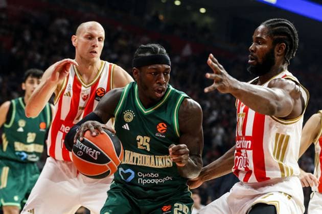 Crvena Zvezda Meridianbet Belgrade v Panathinaikos Aktor Athens - Euroleague BELGRADE, SERBIA - NOVEMBER 05: Kendrick Nunn (25) of Panathinaikos AKTOR in action during the EuroLeague Regular Season Round 9 match between Crvena Zvezda Meridianbet Belgrade and Panathinaikos Aktor Athens at Belgrade Arena on November 05, 2025 in Belgrade, Serbia. Filip Stevanovic Anadolu Belgrade Serbia. Editorial use only. Please get in touch for any other usage.  Copyright: x2025xAnadoluxFilipxStevanovicx