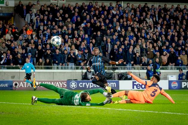 Club Brugge forwarder Carlo Forbs scores the 2-1 during the match Club Brugge vs FC Barcelona, Barca at the Jan Breydelstadion for the Champions League - League phase - Matchday 4 season 2025-2026 in BRUGES, Belgium on 5 november 2025, (photo by Marcel van Dorst EYE4images DeFodi Images) Club Brugge forwarder Carlo Forbs scores the 2 1 during the match Club Brugge vs FC Barcelona at the Jan Breydelstadion for the Champions League League phase Matchday 4 season 2025 2026 in BRUGES, Belgium on 5 november 2025, photo by Marcel van Dorst EYE4images DeFodi Images