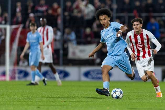 UEFA Youth League 1 FC Köln Racing FC Union Luxembourg 05 11 2025 Joachim Ngaleu Racing FC Union Luxembourg U19, 8 UEFA Youth League, second leg of the Champions Route Round 2, 1 FC Köln Racing FC Union Luxembourg, on 05 11 2025, Franz Kremer Stadium, Cologne Copyright: xBEAUTIFULxSPORTS Meuselx