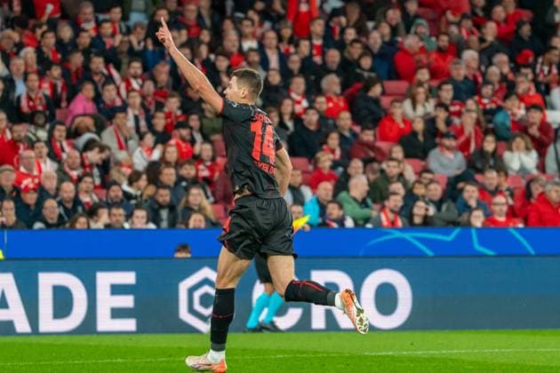Patrik Schick Bayer Leverkusen, 14 scores to 0 1, Cheers, POR, Benfica Lisbon vs Bayer 04 Leverkusen, Football, UEFA Champions League, Matchday 4, 2025 2026 season, 05 11 2025, POR, Benfica Lisbon vs Bayer 04 Leverkusen, Football, UEFA Champions League, Matchday 4, 2025 2026 season, 05 11 2025, Lisbon Copyright: xEibner-Pressefoto EdwardxCheungx EP_ECG