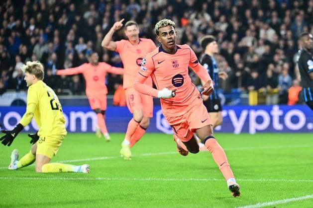 Club Brugge v Barcelona - UEFA Champions League BRUGGE, BELGIUM - NOVEMBER 05 : Yamal Lamine forward of Barcelona celebrating scoring a goal (2-2) during the UEFA Champions League 2025 26 League Phase MD4 match between Club Brugge and Barcelona on November 5, 2025 in Brugge, Belgium, 05 11 2025 Brugge Belgium  Copyright: xPeterxDexVoechtx