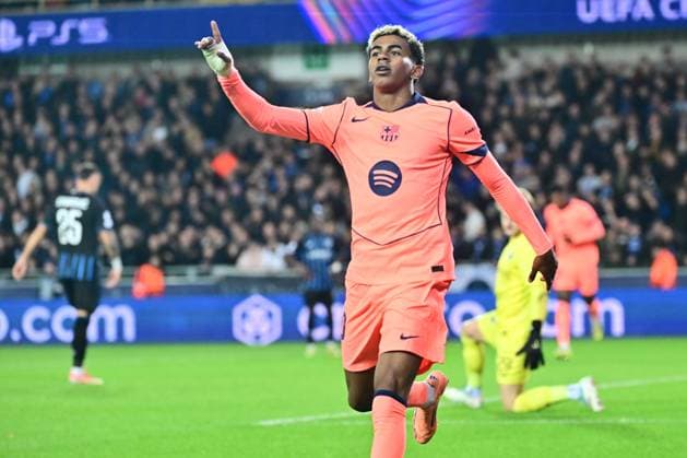 Club Brugge v Barcelona - UEFA Champions League BRUGGE, BELGIUM - NOVEMBER 05 : Yamal Lamine forward of Barcelona celebrating scoring a goal (2-2) during the UEFA Champions League 2025 26 League Phase MD4 match between Club Brugge and Barcelona on November 5, 2025 in Brugge, Belgium, 05 11 2025 Brugge Belgium  Copyright: xPeterxDexVoechtx