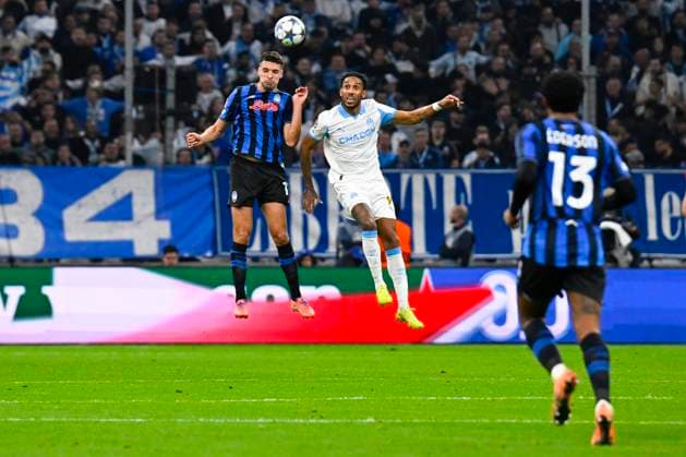FOOTBALL : Olympique de Marseille VS Atalanta Bergame - UEFA Champions League - 05 11 2025 Pierre-Emerick Aubameyang (OM) Berat Djimsiti (Atalanta BC) - UEFA Champions League match between Olympique de Marseille and Atalanta Bergame on November 5, 2025 at the Orange Velodrome Stadium in Marseille. MarseilleFrance  Copyright: xWilliamxCannarellax