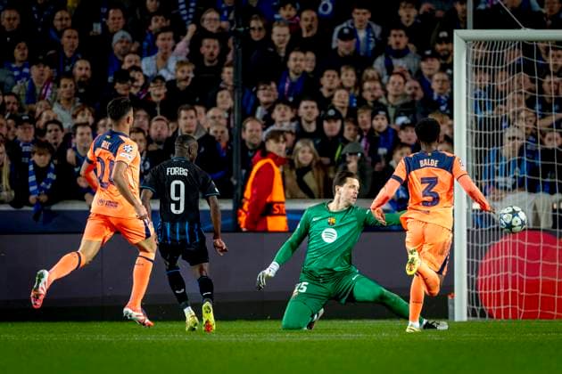 Club Brugge forwarder Carlo Forbs scores the 3-2 during the match Club Brugge vs FC Barcelona, Barca at the Jan Breydelstadion for the Champions League - League phase - Matchday 4 season 2025-2026 in BRUGES, Belgium on 5 november 2025, (photo by Marcel van Dorst EYE4images DeFodi Images) Club Brugge forwarder Carlo Forbs scores the 3 2 during the match Club Brugge vs FC Barcelona at the Jan Breydelstadion for the Champions League League phase Matchday 4 season 2025 2026 in BRUGES, Belgium on 5 november 2025, photo by Marcel van Dorst EYE4images DeFodi Images