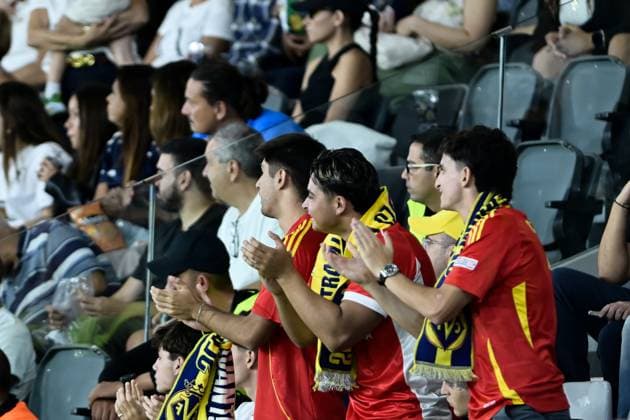 November 5, 2025, Limassol, Limassol, Cyprus: Fans of Villareal react during the UEFA Champions League phase matchday 4 game beetwen Pafos FC and Villareal FC at Alphamega Stadium in Limassol,Cyprus on 05 of November r 2025 Limassol Cyprus - ZUMAk195 20251105_znp_k195_025 Copyright: xXenophonxKarakalosx