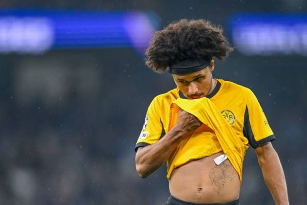 Karim Adeyemi (Borussia Dortmund) looks dejected during the UEFA Champions League 2025 26 League Phase MD4 match between Manchester City and Borussia Dortmund at City of Manchester Stadium on November 5, 2025 in Manchester, United Kingdom. (Photo by Harry Langer DeFodi Images) Karim Adeyemi Borussia Dortmund looks dejected during the UEFA Champions League 2025 26 League Phase MD4 match between Manchester City and Borussia Dortmund at City of Manchester Stadium on November 5, 2025 in Manchester, United Kingdom Photo by Harry Langer DeFodi Images