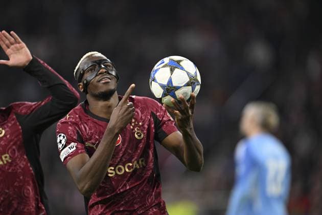 Ajax v Galatasaray - UEFA Champions League AMSTERDAM, NETHERLANDS - NOVEMBER 05: Victor Osimhen of Galatasaray celebrates after scoring a goal during the UEFA Champions League week 4 football match between Ajax and Galatasaray at Johan Cruijff Arena in Amsterdam, Netherlands on November 05, 2025. Halil Sagirkaya Anadolu Noord-Holland Netherlands. Editorial use only. Please get in touch for any other usage.  Copyright: x2025xAnadoluxHalilxSagirkayax