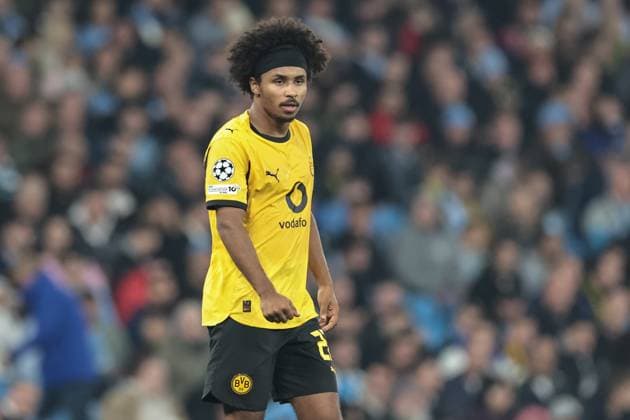 UEFA Champions League Matchday 4 of 8 Manchester City v Borussia Dortmund Karim Adeyemi of Borussia Dortmund during the UEFA Champions League Matchday 4 of 8 Manchester City vs Borussia Dortmund at the City of Manchester Stadium, Manchester, United Kingdom, 5th November 2025 (Photo by Mark Cosgrove News Images) Manchester City of Manchester Stadium Manchester United, ManU Kingdom Copyright: xMarkxCosgrove NewsxImagesx